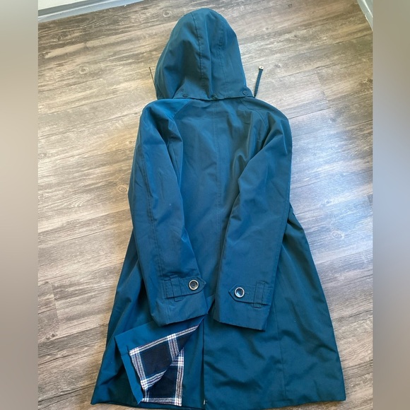 London Fog Women’s Removable Hooded Trench Rain Coat Size M - Picture 10 of 11